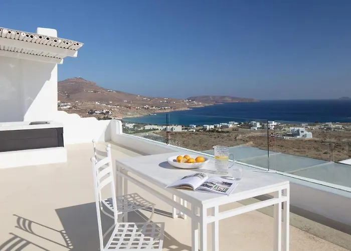 Spectacular 14 Bedrooms Vibhu Private Jacuzzis Villa *