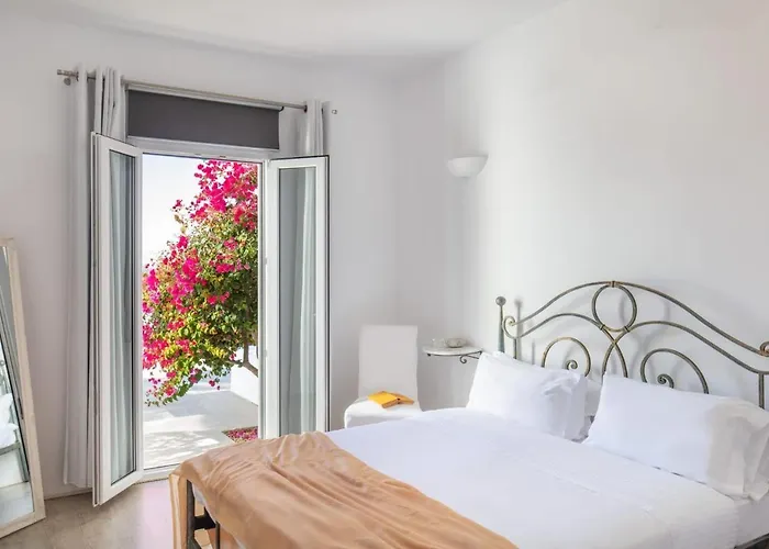 Spectacular 14 Bedrooms Vibhu Private Jacuzzis Καλαφάτη