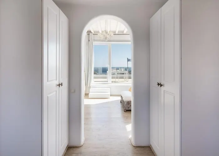 Spectacular 14 Bedrooms Vibhu Private Jacuzzis Βίλα Καλαφάτη