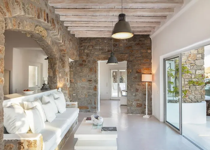 Spectacular 14 Bedrooms Vibhu Private Jacuzzis * Kalafati